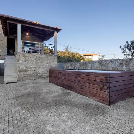 Com Olhar A Montanha * 세베르도부가